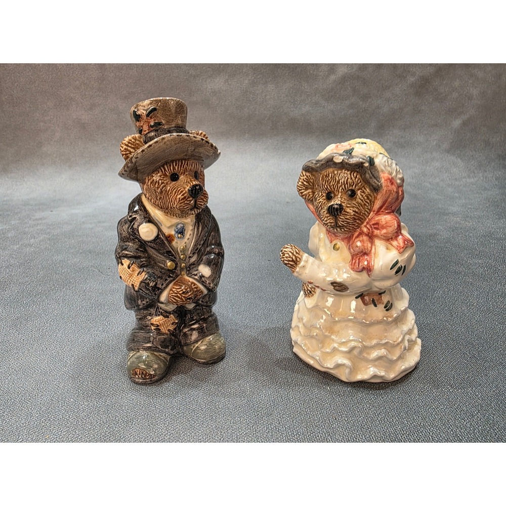 Bearware Pottery Bride  Groom Wedding Bear Salt and Pepper Shakers Set 2E/1013&